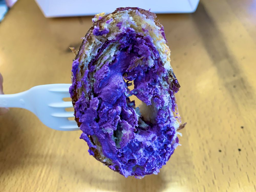 Le Paris Artisan & Gourmet Cafe