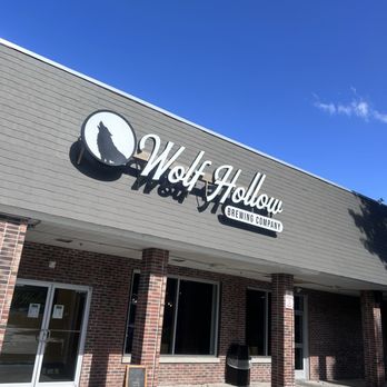 Wolf Hollow Brewing Company - Brewpubs Near Me - Scotia, New York Wolf Hollow Brewing Company - Brewpubs Near Me - Scotia, New York