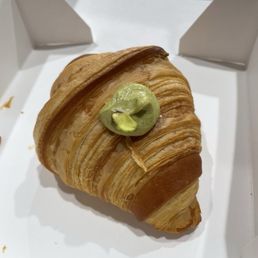 Pistachio Croissant