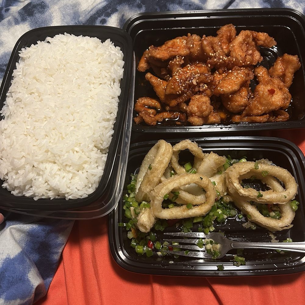 Kwok's Bistro - Steamed Rice, calamari and General Chicken - Chinese Near Me - Reno, Nevada Kwok's Bistro - Steamed Rice, calamari and General Chicken - Chinese Near Me - Reno, Nevada