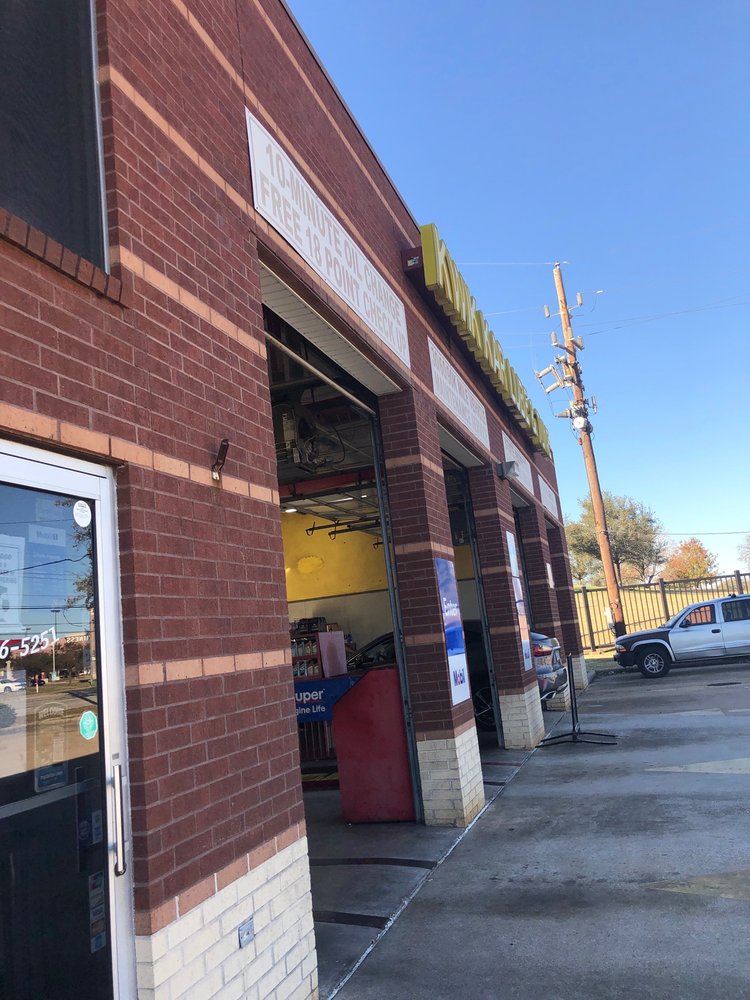 KWIK KAR Updated June 2024 25 Reviews 6335 N Eldridge Pkwy