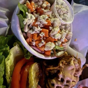 Classic Cue - Bacon bleu burger add mushrooms with a side salad and blue cheese dressing. - Sports Bars Near Me - South Lake Tahoe, California Classic Cue - Bacon bleu burger add mushrooms with a side salad and blue cheese dressing. - Sports Bars Near Me - South Lake Tahoe, California