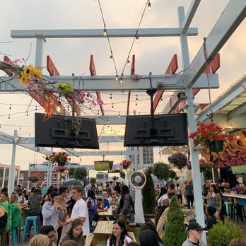 Whiskey Business - Holly Jolly Pop-up! - Rooftop patio - Whiskey Bars Near Me - Chicago, Illinois Whiskey Business - Holly Jolly Pop-up! - Rooftop patio - Whiskey Bars Near Me - Chicago, Illinois