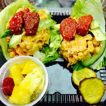 La Grande Orange - Spicy chickpea lettuce wraps! - Pizza Near Me - Phoenix, Arizona La Grande Orange - Spicy chickpea lettuce wraps! - Pizza Near Me - Phoenix, Arizona