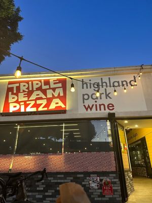 Triple Beam Pizza by null