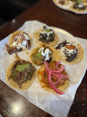 Guisados by null