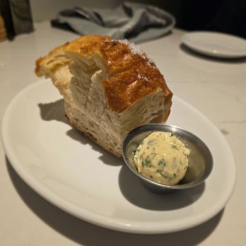 Glenn's Kitchen - New American Near Me - Atlanta, Georgia