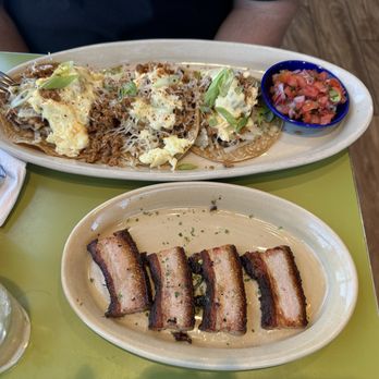 Snooze, an A.M. Eatery - Breakfast & Brunch Near Me - Orange, California
