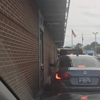 McDonald's - It took me 15 minutes to get to this point & my order was never taken through the speaker. - Fast Food Near Me - Norfolk, Virginia McDonald's - It took me 15 minutes to get to this point & my order was never taken through the speaker. - Fast Food Near Me - Norfolk, Virginia
