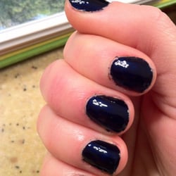 Kate & Co Salon & Spa - Terrible manicure.