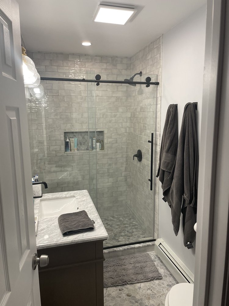 Slide of Luna and Sons Plumbing & Heating