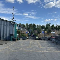 Neal's Nurseries