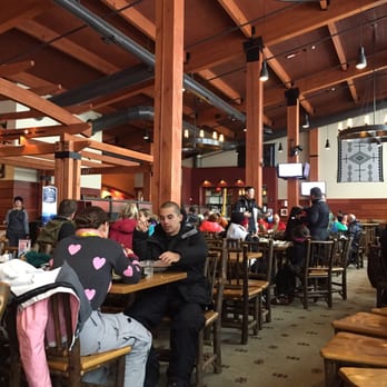 Sky Deck Grill - Dining area - New American Near Me - South Lake Tahoe, California