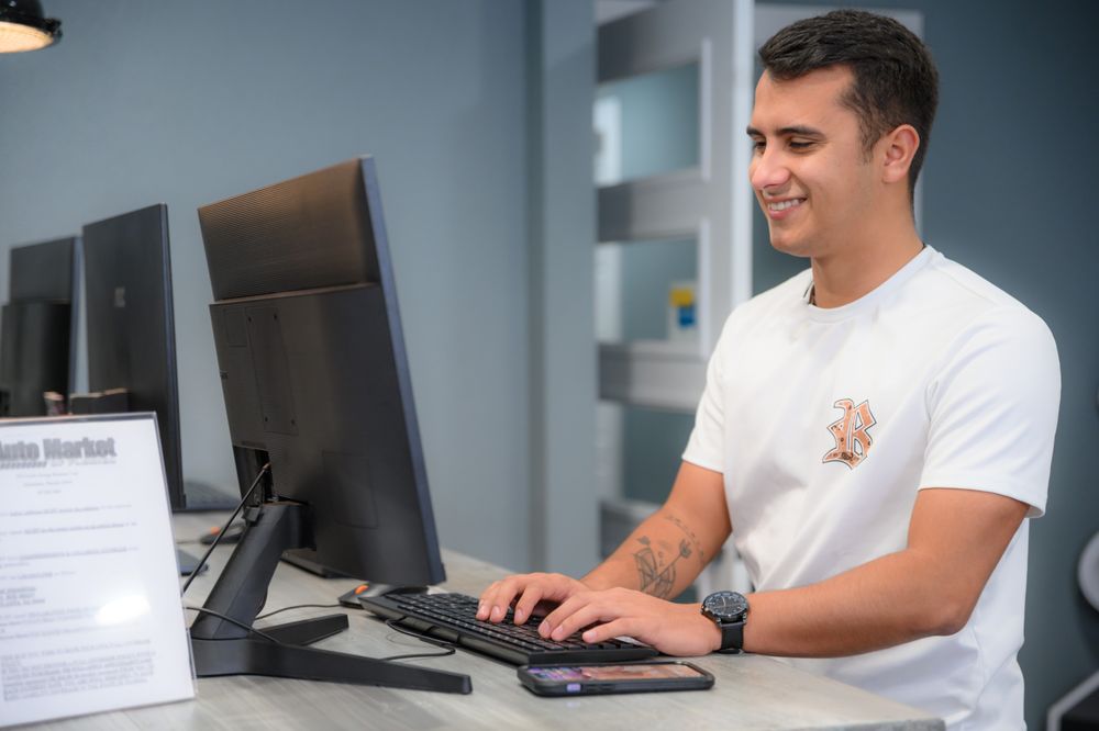 AUTO MARKET OF FLORIDA Updated August 2024 73 Photos & 37 Reviews