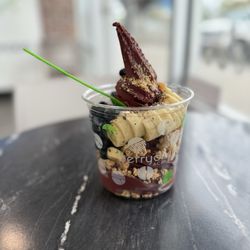Berry Divine Acai Bowls - Vortex Bowl