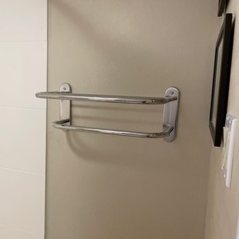 Comfort Inn & Suites - No towel for guess. It's at front desk and you have to go up there to be issue one! - Hotels Near Me - Taylor, Michigan