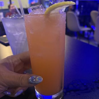 Blu Cafe - The side chick - Sports Bars Near Me - Ocoee, Florida