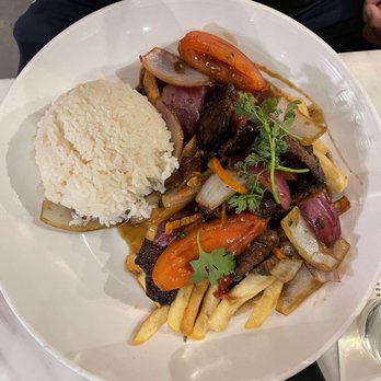 CVI.CHE 105 - Sauted Lomo Steak / Lomo Salteado - Peruvian Near Me - Miami, Florida