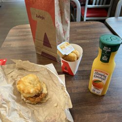 Arby's - Chicken biscuit meal
