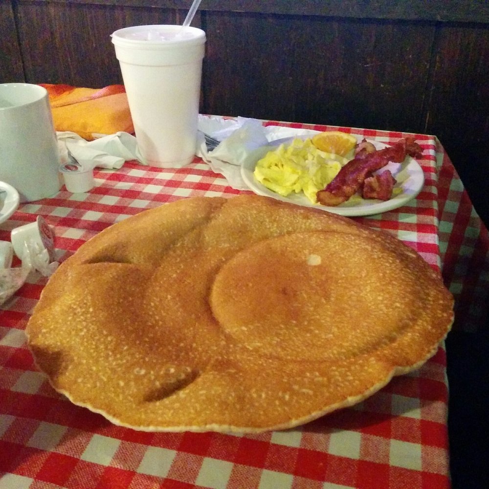 Billy Gail's - Wooooooooooooooooooooooooo hoo! Pancakes bigger than yer butt! - American Near Me - Branson, Missouri Billy Gail's - Wooooooooooooooooooooooooo hoo! Pancakes bigger than yer butt! - American Near Me - Branson, Missouri
