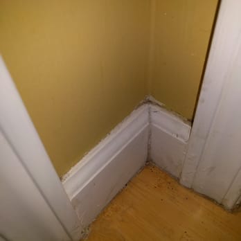 Happy Cleaning Service - Dirty baseboards they didn't clean - Home Cleaning Near Me