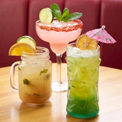 Silver Diner by null