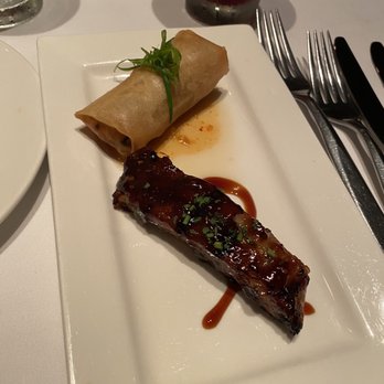 Roy's Waikiki - Rib / spring rolls - Hawaiian Near Me - Honolulu, Hawaii