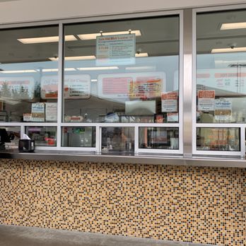 Dick's Drive-In - Fast Food Near Me - Kent, Washington