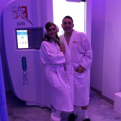 Core Elite Wellness Fit Cryo - Couple Freeze together , stay together  The Best experience in town!