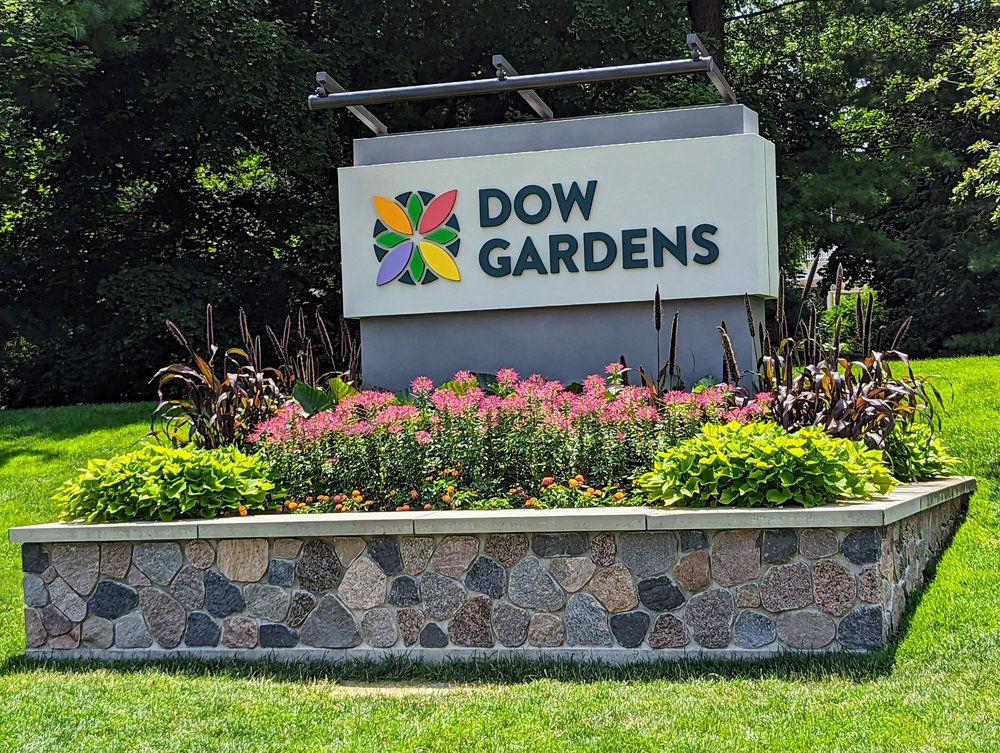 Social spots from Dow Gardens