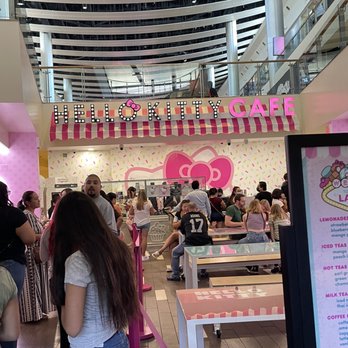 Hello Kitty Cafe - Themed Cafes Near Me - Las Vegas, Nevada