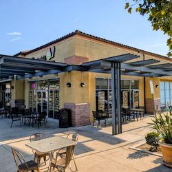 Georgie's Mediterranean Cuisine - Outside