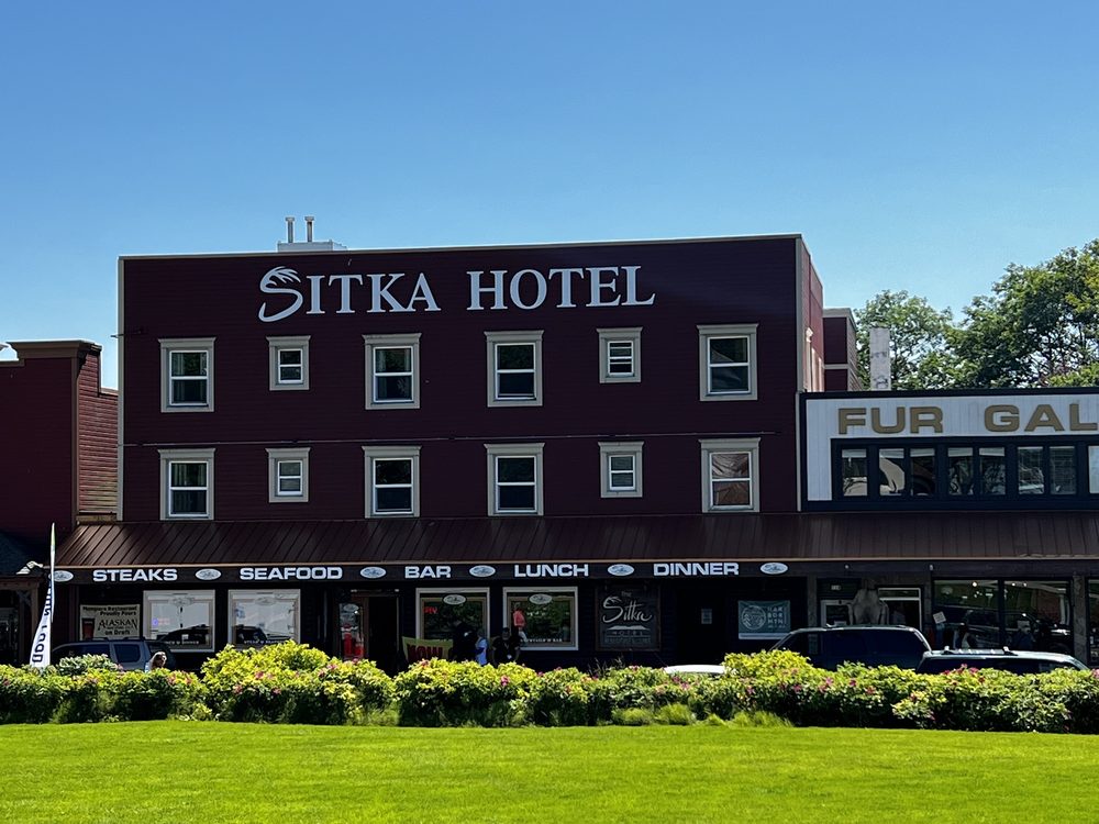 SITKA HOTEL Updated June 2024 41 Photos & 47 Reviews 118 Lincoln