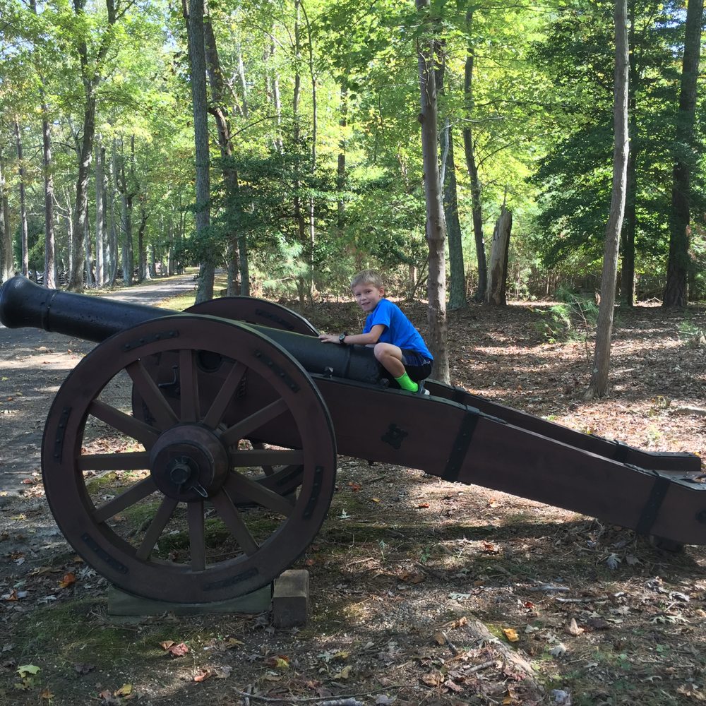 Yorktown Battlefield - Little boys enjoy the cannons. - Landmarks & Historical Buildings Near Me - Yorktown, Virginia Yorktown Battlefield - Little boys enjoy the cannons. - Landmarks & Historical Buildings Near Me - Yorktown, Virginia