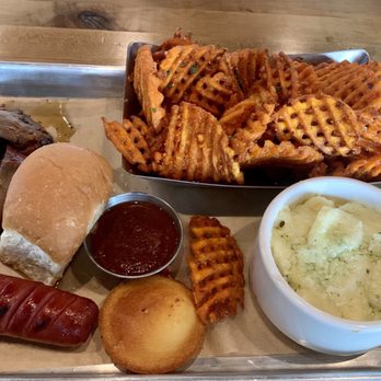 Maple Landing - Brisket plate - Barbeque Near Me - Dallas, Texas Maple Landing - Brisket plate - Barbeque Near Me - Dallas, Texas