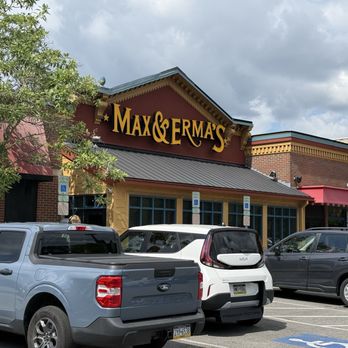 Max & Erma's - American Near Me - Monroeville, Pennsylvania Max & Erma's - American Near Me - Monroeville, Pennsylvania