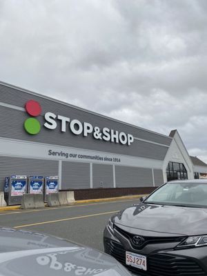 Stop & Shop by null