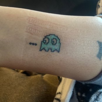 Pacific Ave Tattoo - Again, terrible color job. - Tattoo Near Me - Tacoma, Washington Pacific Ave Tattoo - Again, terrible color job. - Tattoo Near Me - Tacoma, Washington