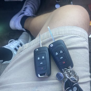 Top Tech Automotive Locksmith - Keys & Locksmiths Near Me - Walnut, California Top Tech Automotive Locksmith - Keys & Locksmiths Near Me - Walnut, California