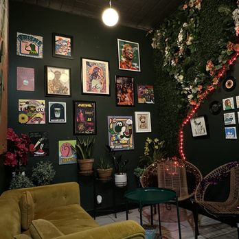 Jade Lounge - Lounge area - Desserts Near Me - Tacoma, Washington
