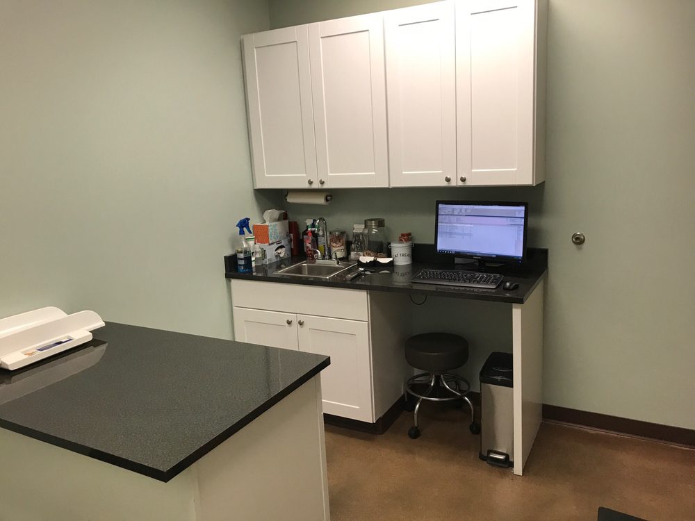 GREENWOOD VILLAGE VETERINARY CLINIC 34 Reviews Veterinarians 8775 E Orchard Rd, Greenwood