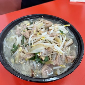 Kukui Cafe - Sze chuan pickle with pork rice noodles in soup - Chinese Near Me - Honolulu, Hawaii