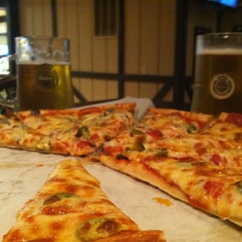 Cranston's Pub - Perfection - Pizza Near Me - Doylestown, Ohio