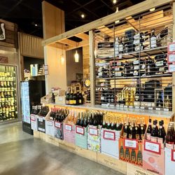 3rd Street Beverage - Inside