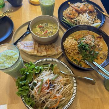 Manaao - Thai Near Me - Tustin, California