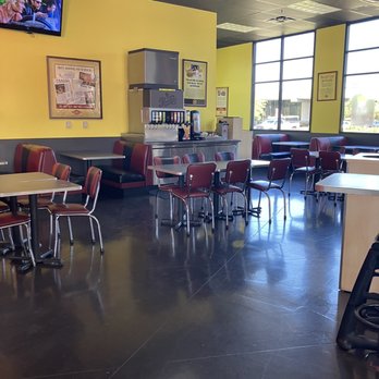 Fatburger - Dining area - Burgers Near Me - Escondido, California