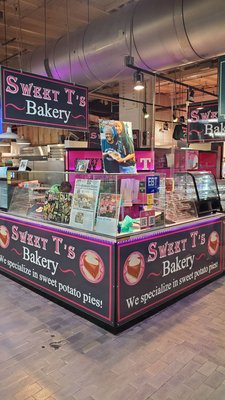 Sweet T's Bakery & Snack Shop by null