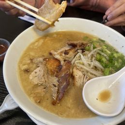 Seabura garlic ramen