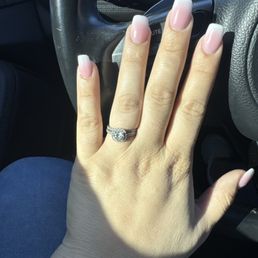 Full set pink and white ombré Full set pink and white ombré