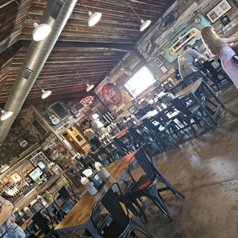 Slaughter's BBQ  - Heard great things so here we are! - Barbeque Near Me - Sulphur Springs, Texas